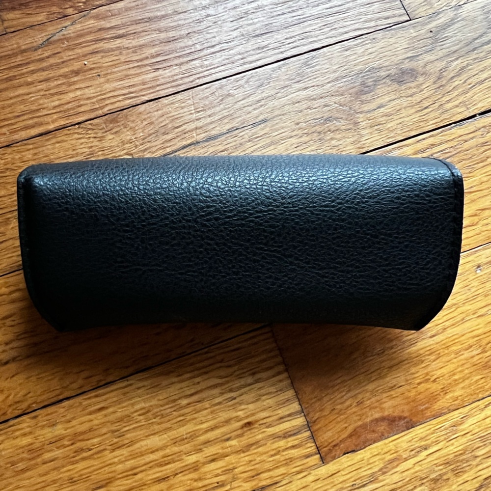 Ray Ban Case - Picture 2 of 3